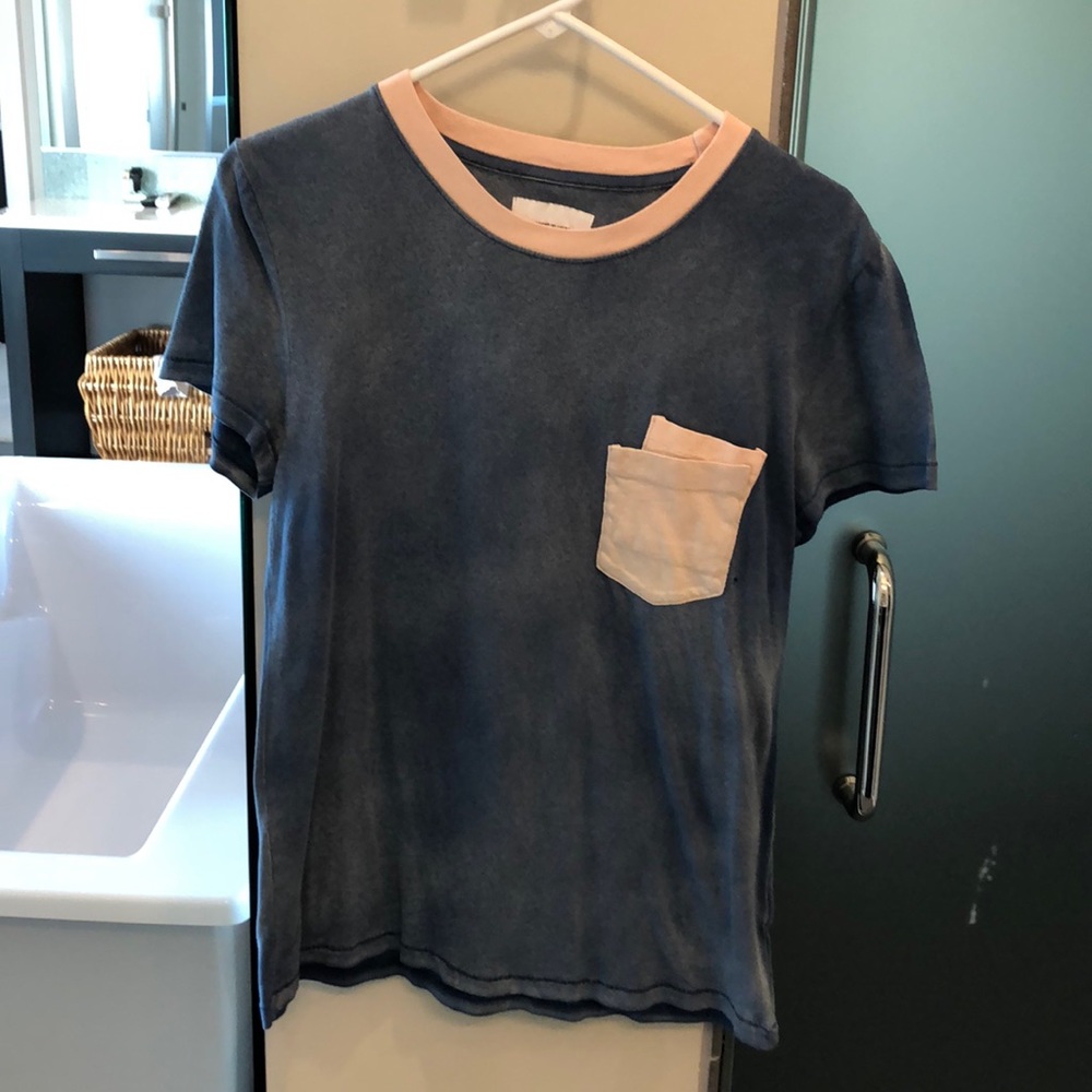 Current Elliott tee